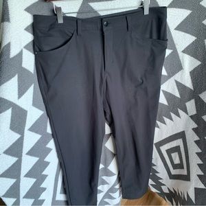 Men’s Lululemon ABC Commuter Pant - Black